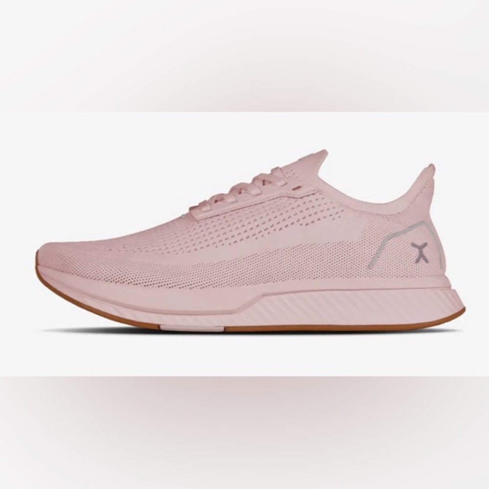 FLUX ADAPT RUNNER NWOT. Size 6. Pink Blush. - Picture 2 of 11